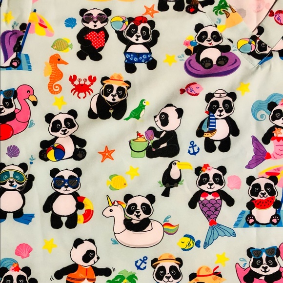 Panda scrub top - Picture 5 of 9